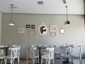 CafeterÃ­a & bar MoaÃ±a