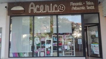 Acerico (Merceria Creativa y Telas)