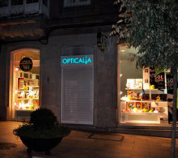 Opticalia